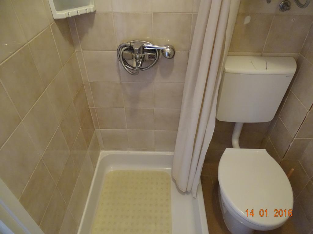 Guest House Ab Adria Home Ровінь Номер фото