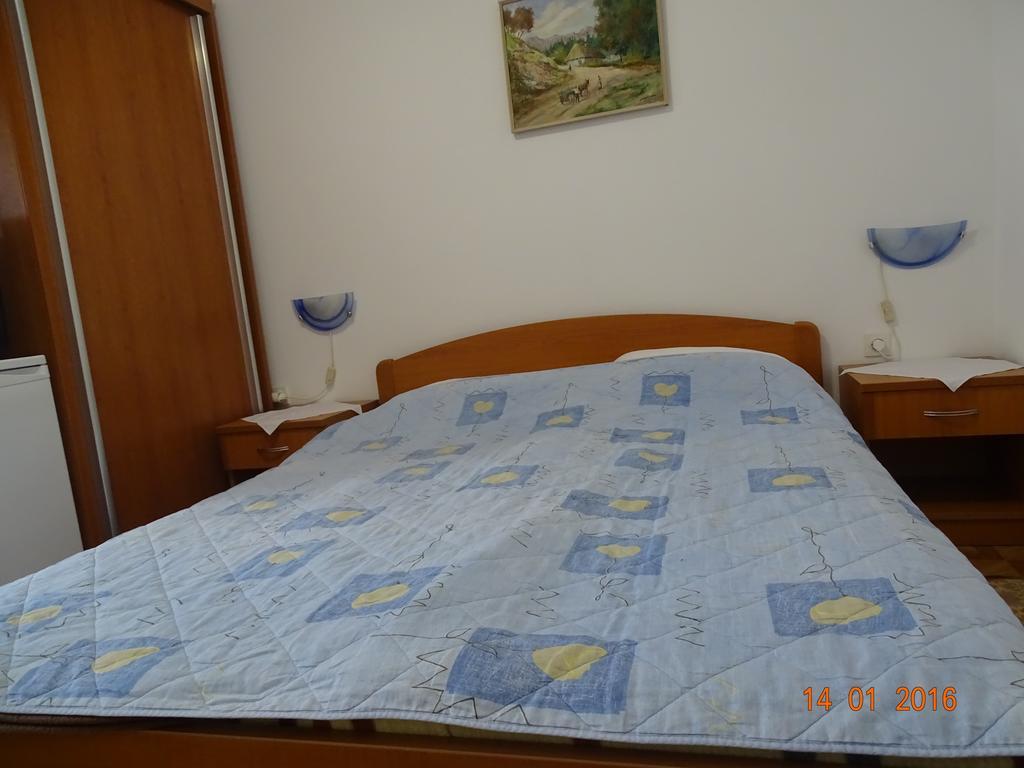 Guest House Ab Adria Home Ровінь Номер фото
