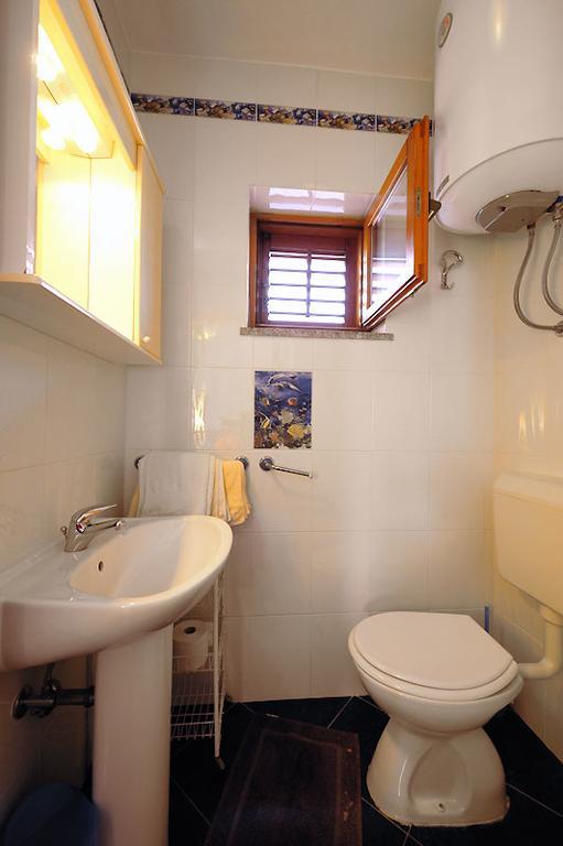 Guest House Ab Adria Home Ровінь Номер фото