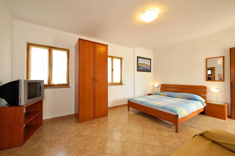 Guest House Ab Adria Home Ровінь Номер фото