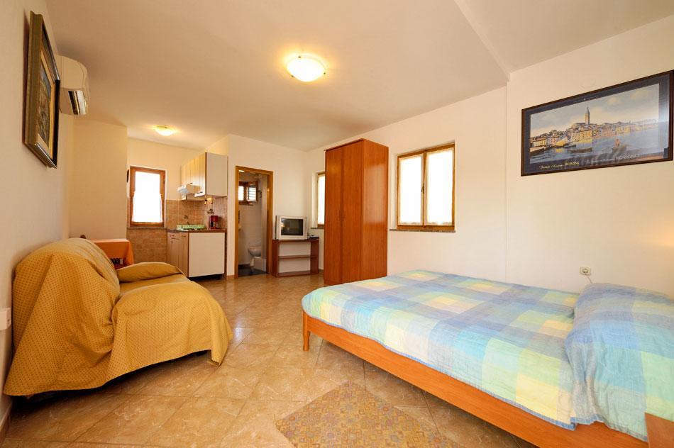 Guest House Ab Adria Home Ровінь Номер фото